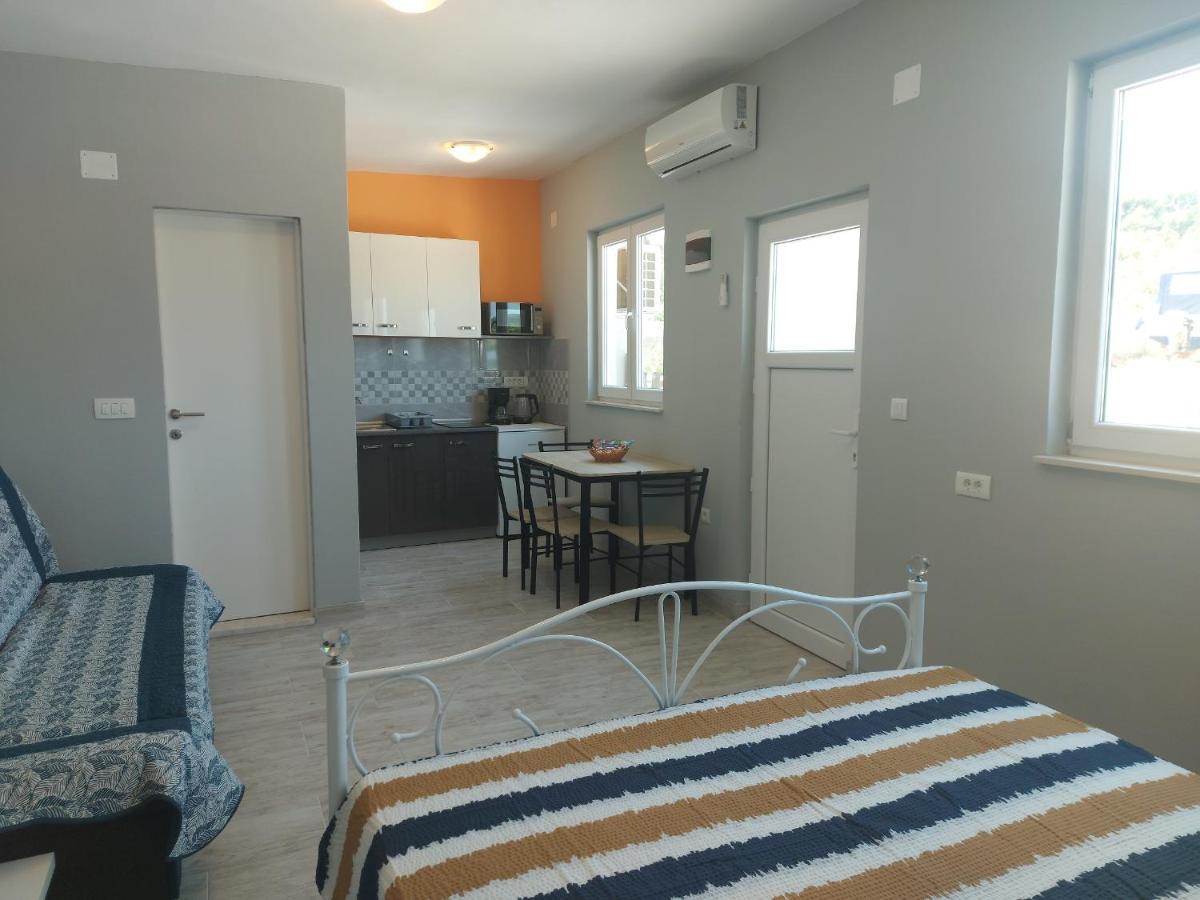 Studio Apartment Palmira Ližnjan Kültér fotó