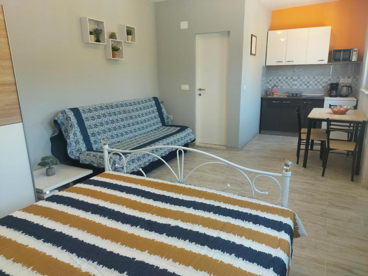 Studio Apartment Palmira Ližnjan Kültér fotó