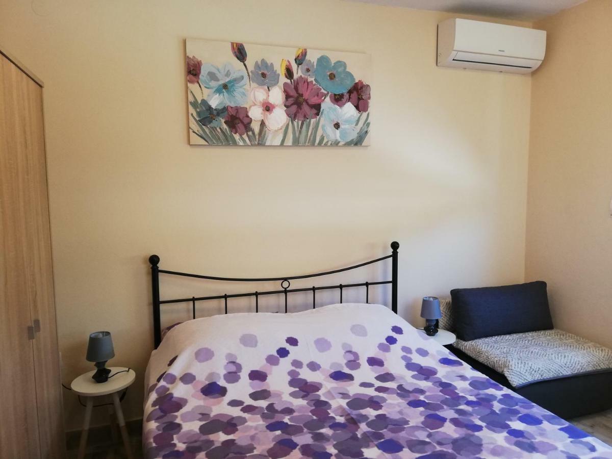 Studio Apartment Palmira Ližnjan Kültér fotó
